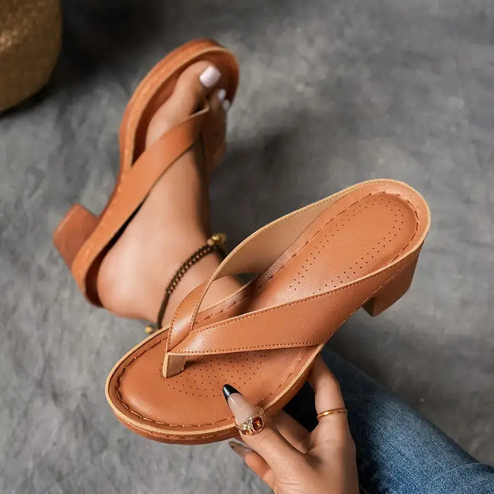 Aeris | Orthopedic Heeled Slippers
