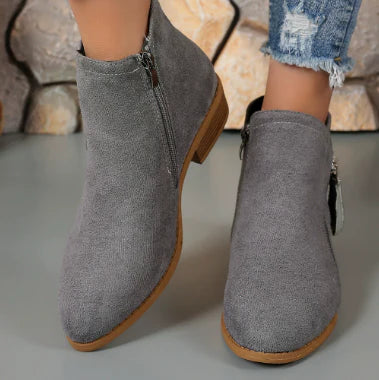 Fiora | Vintage Classic Boots