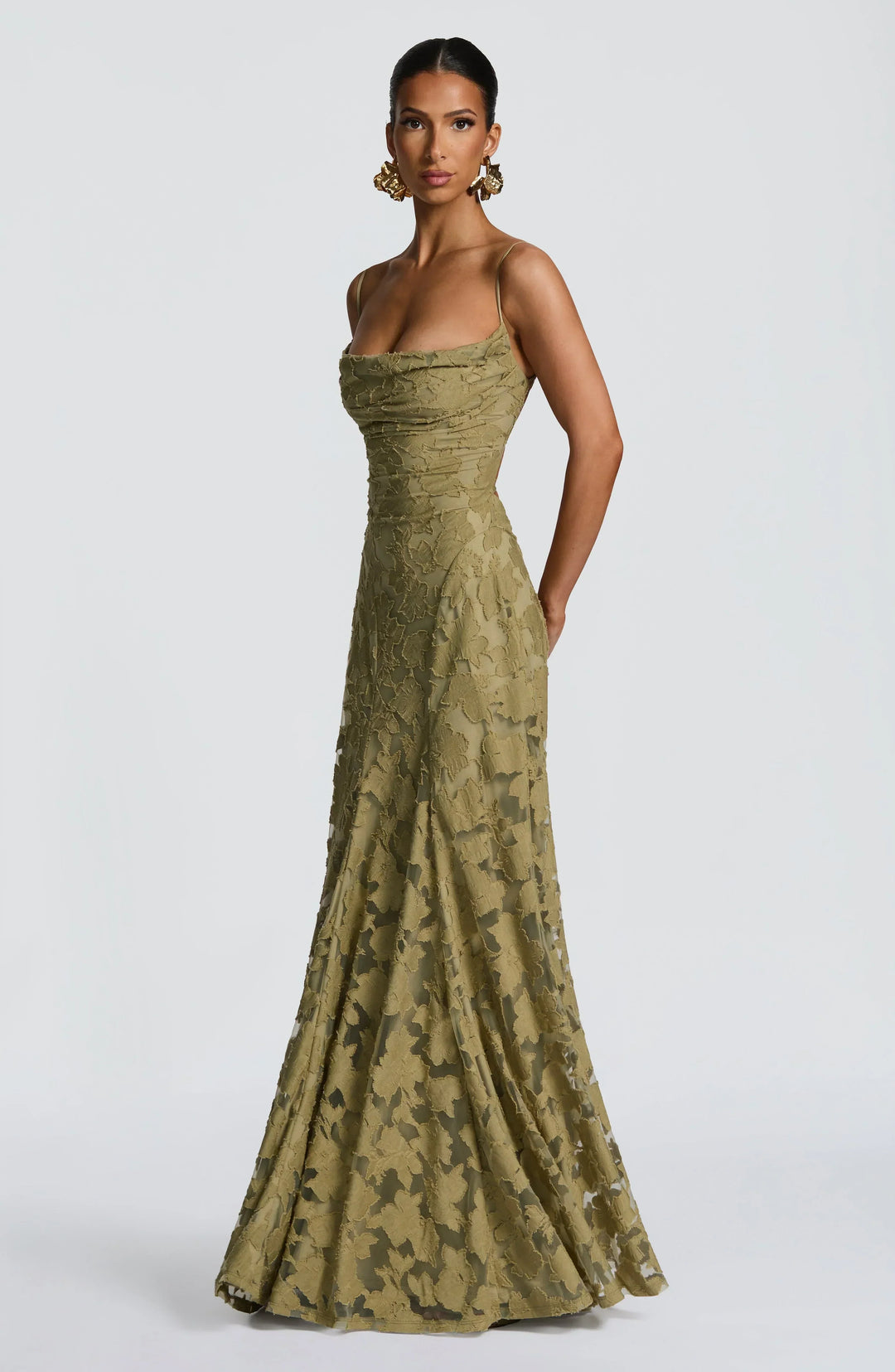 Minerva | Elegant Maxi Dress